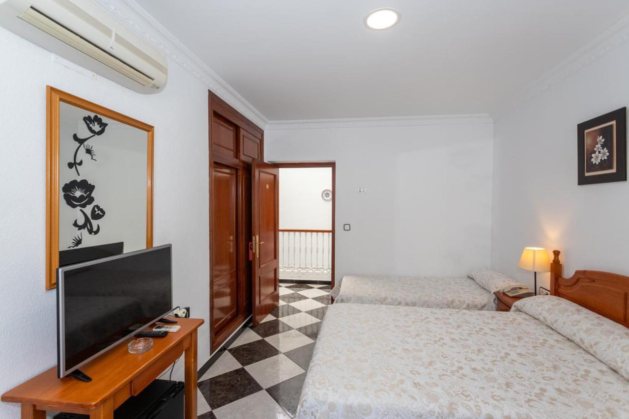 קוניל דה לה פרונטרה Hotel Oasis מראה חיצוני תמונה