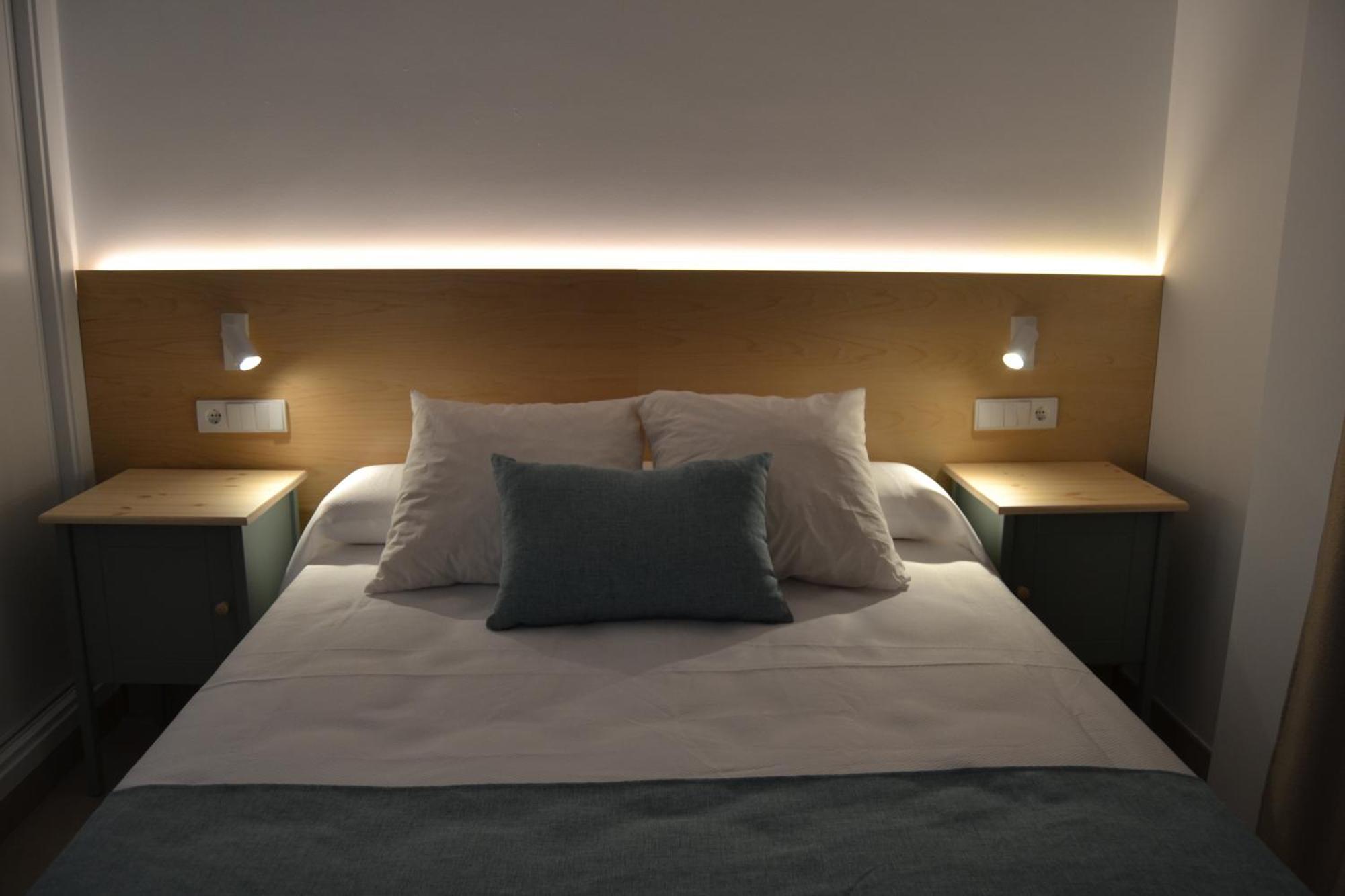 קוניל דה לה פרונטרה Hotel Oasis מראה חיצוני תמונה