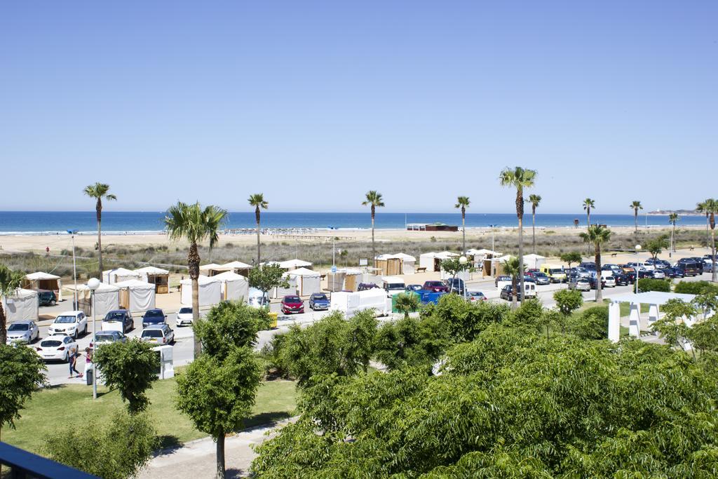 קוניל דה לה פרונטרה Hotel Oasis מראה חיצוני תמונה